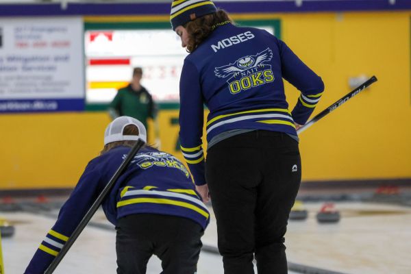 Curling Winter Regional Saturday, January 17 &ndash; Round-Robin Play Continues