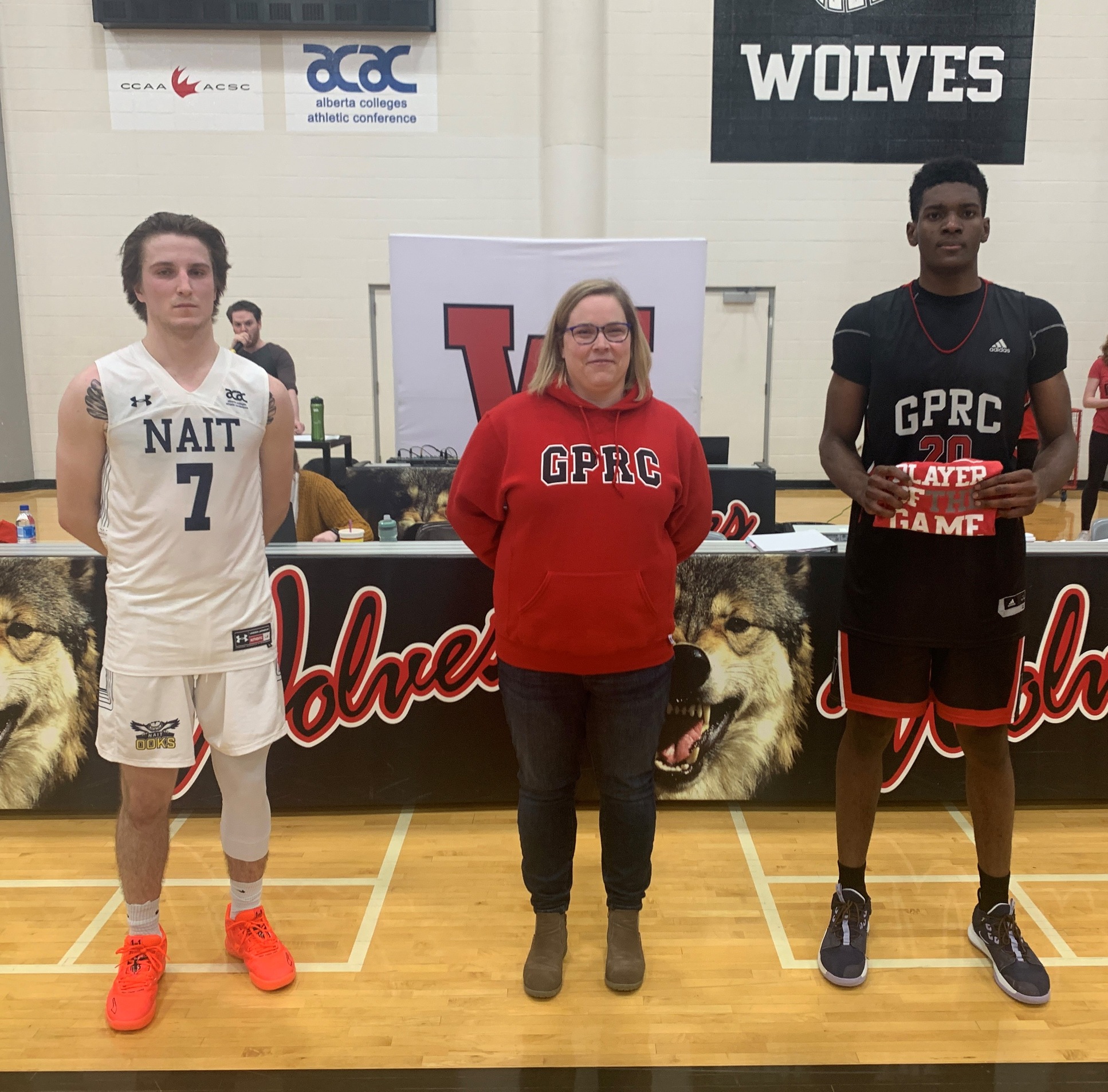 Wolves host Ooks for first playoff game