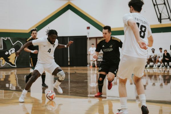 MHC Rattlers dominant in semifinal win over host Rustlers