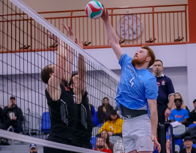 Men's Volleyball Huskies swing past Vikings