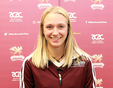 Ember Large honoured as 2018-19 ACAC Women&rsquo;s Indoor Track Athlete of the Year