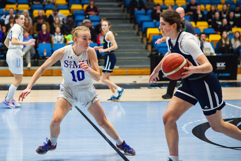 Briercrest claims bronze in thrilling 66-64 win over St. Mary&rsquo;s